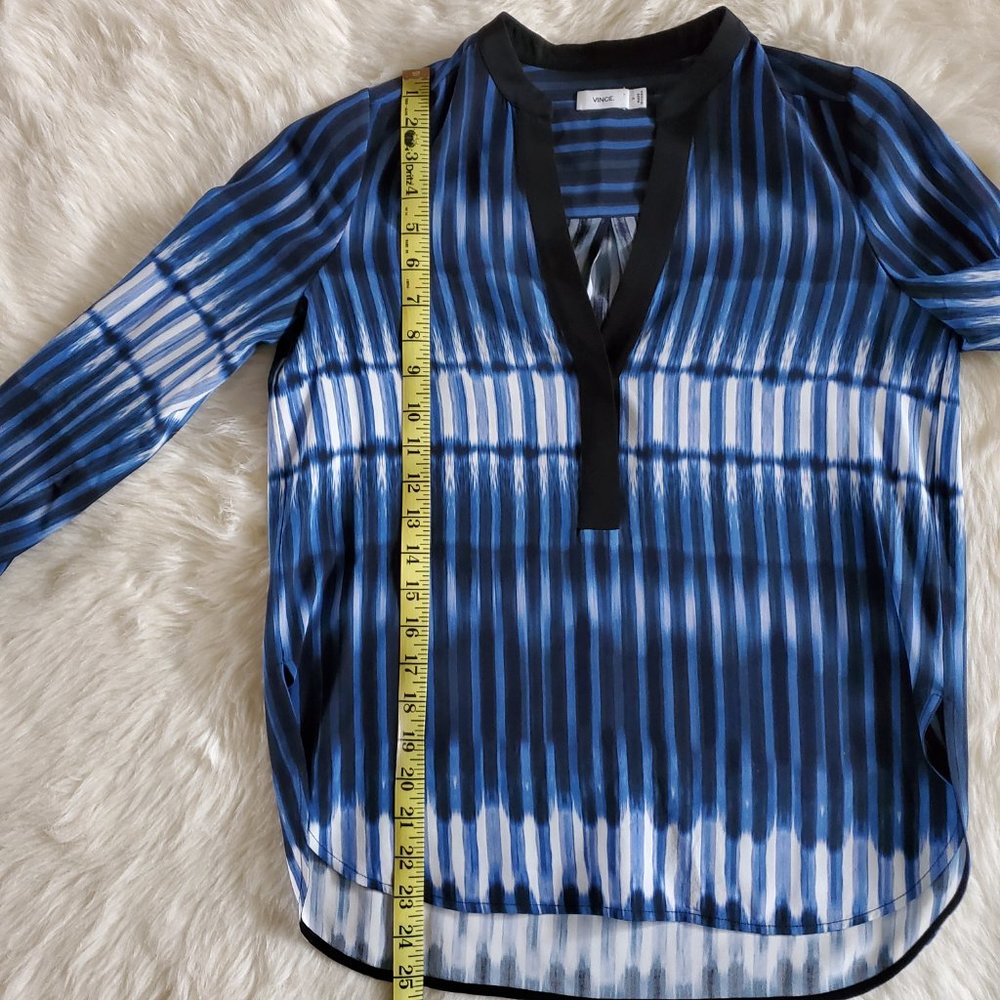 Vince Tie Dye Blue Silk Popover Blouse Size 0 EUC - Picture 12 of 13